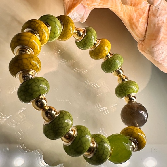 RARE TAIWAN JADE + LABRADORITE NATURAL STONES BRACELET size 7” - Picture 4 of 11